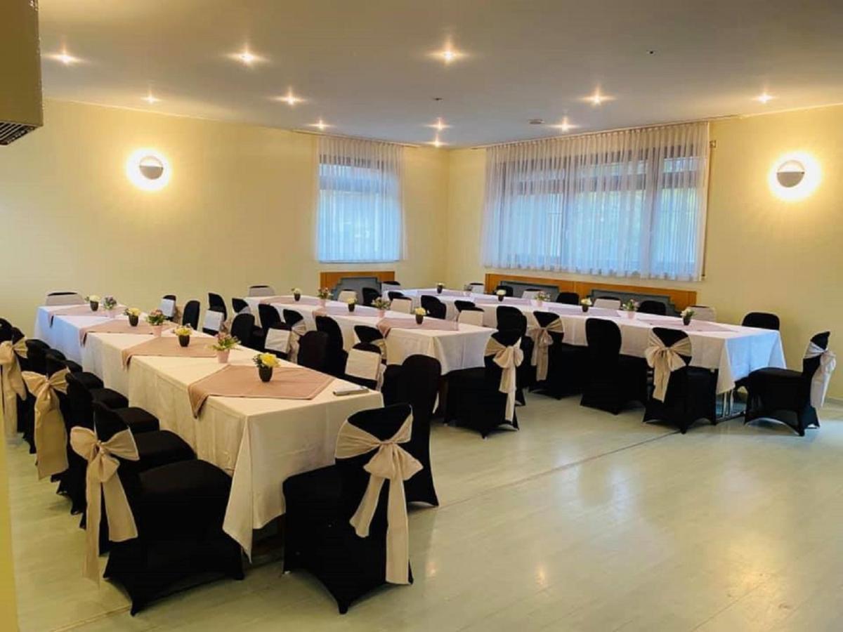 Lilton Hotel Stuttgart-Zuffenhausen Εξωτερικό φωτογραφία