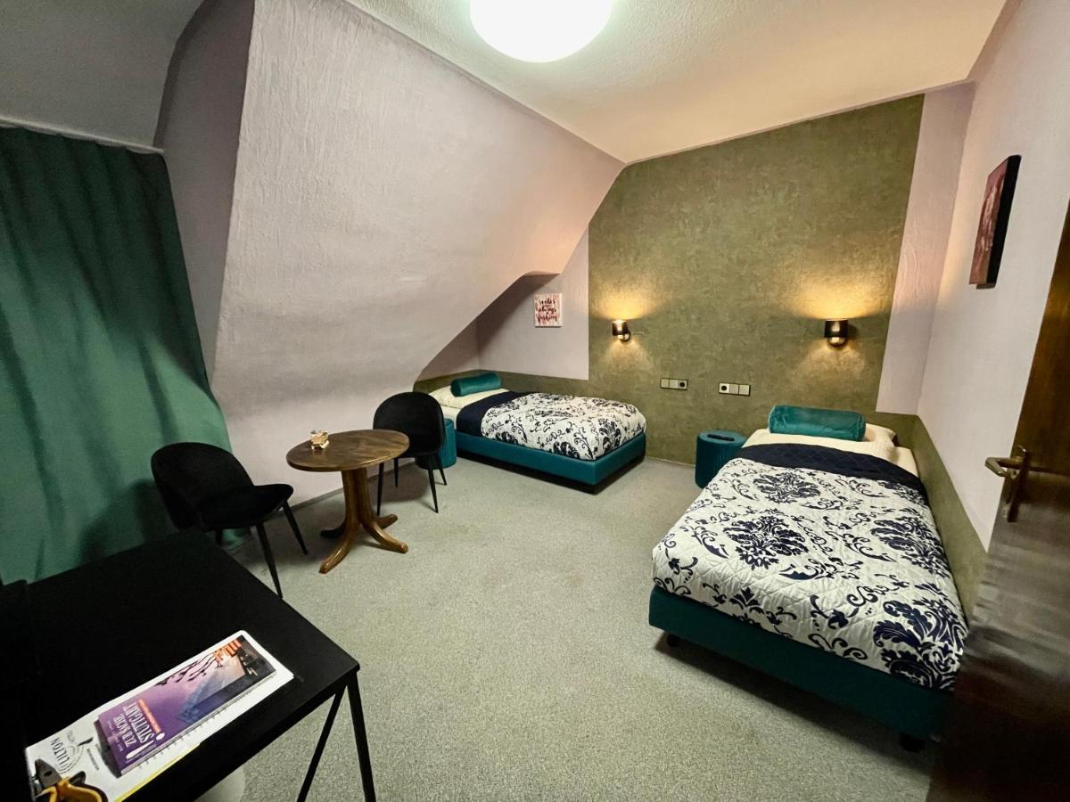 Lilton Hotel Stuttgart-Zuffenhausen Εξωτερικό φωτογραφία