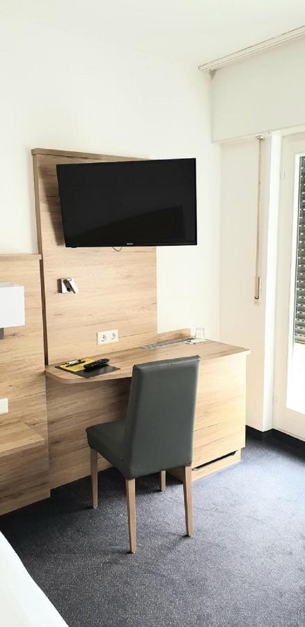 Lilton Hotel Stuttgart-Zuffenhausen Εξωτερικό φωτογραφία